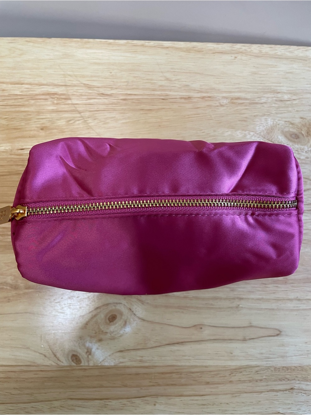 Gucci Dark Pink Bag GWP - Picture 3 of 6